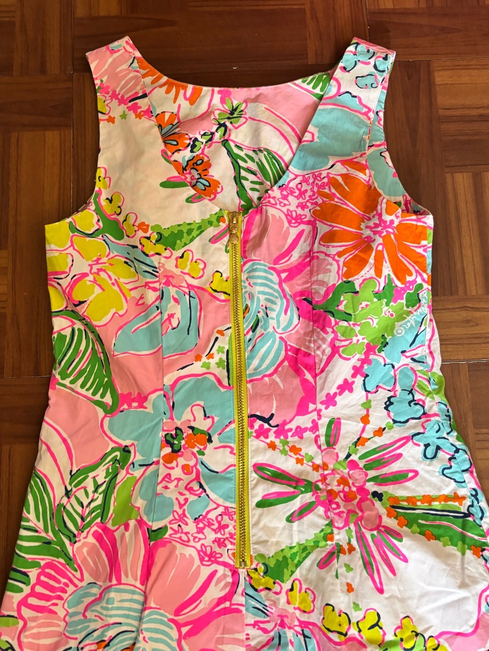 Lilly Pulitzer nosey posey sleeveless shift dress - Picture 7 of 8